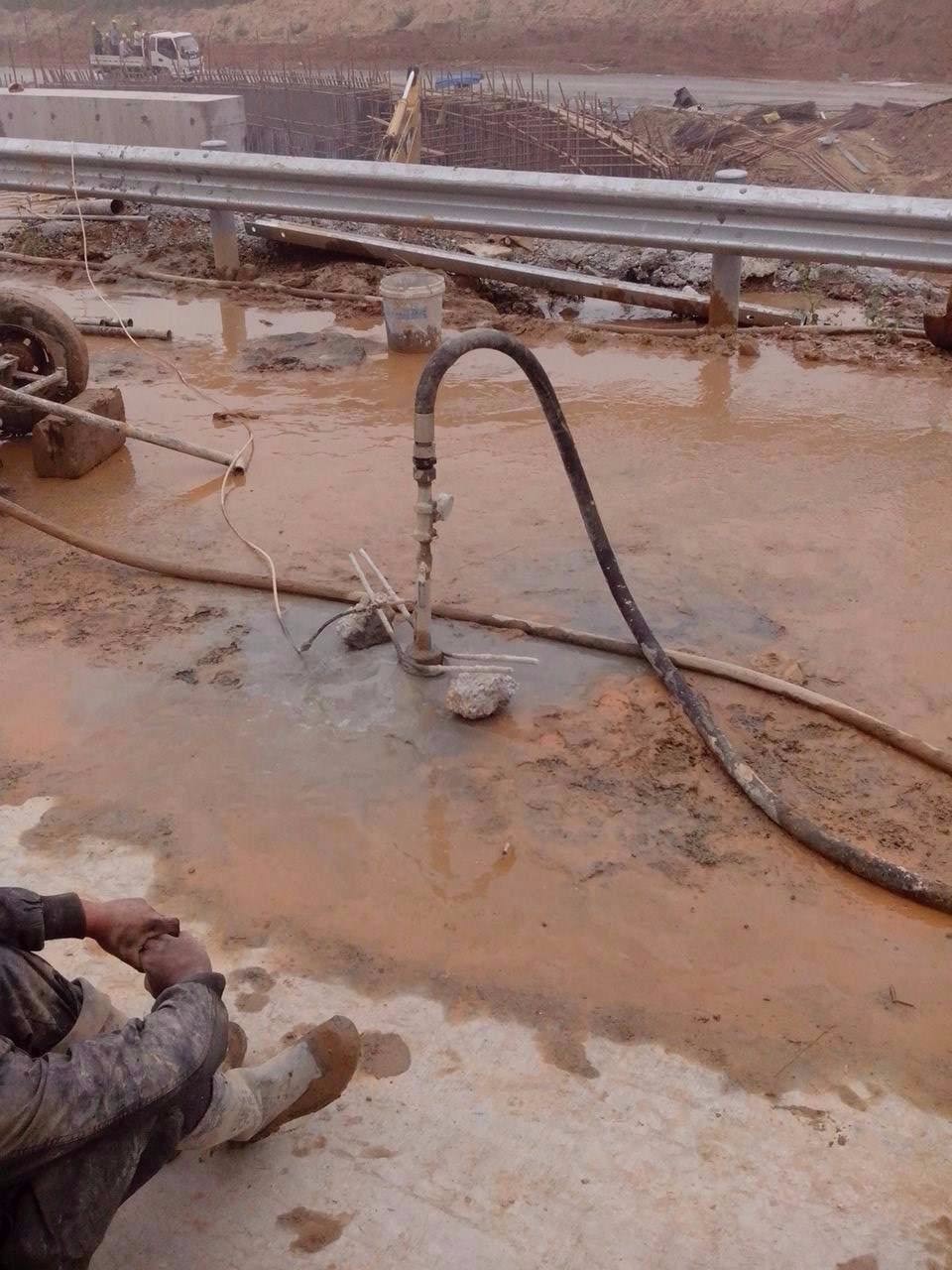 金江镇路基压密注浆